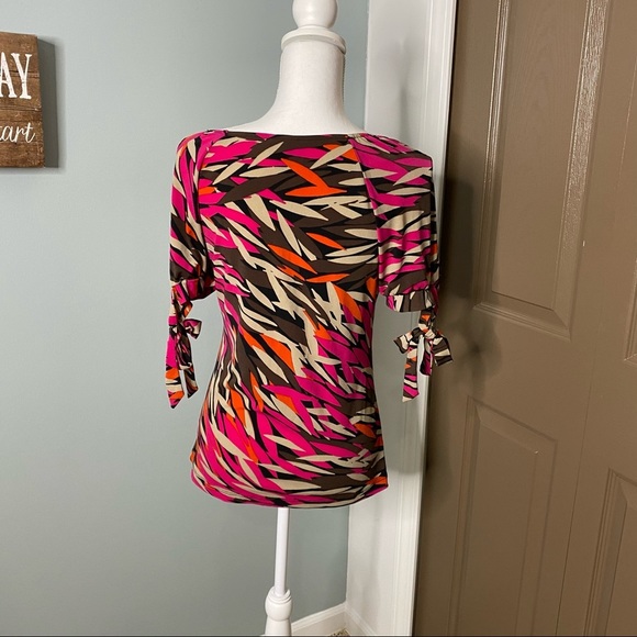 Short sleeve colorful blouse with square neckline - Picture 2 of 7